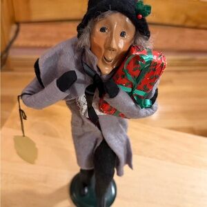 Byers Choice Ltd. Caroler Happy Scrooge Second Edition 1992 with tag